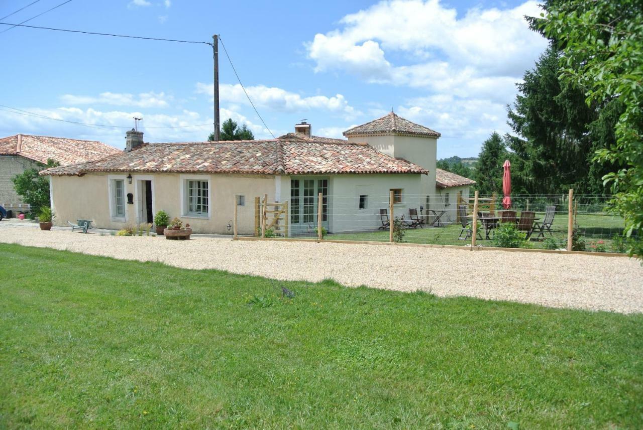 Chez Sarrazin Villa Brossac Exterior foto